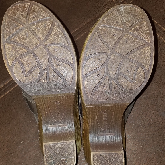 Born Mahal clogs - Picture 3 of 4